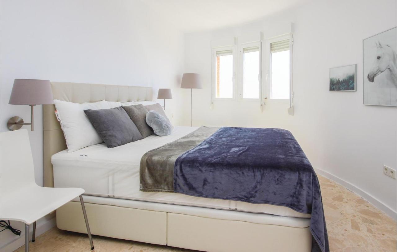 Sunny Apartment In Марбелья Экстерьер фото