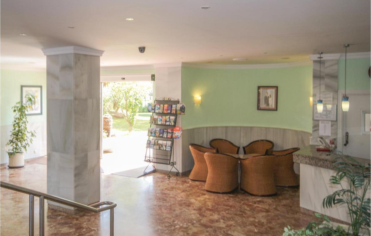 Sunny Apartment In Марбелья Экстерьер фото